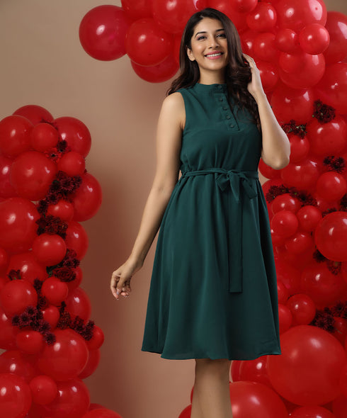 Sleeveless Front Buttoned Formal Dress